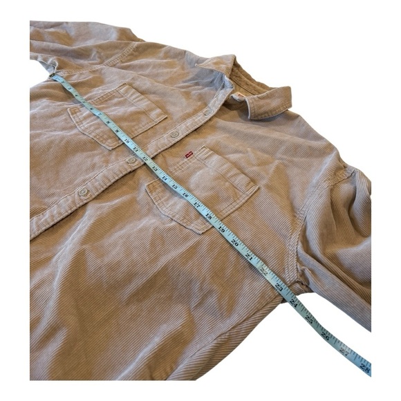 Levi’s Corduroy Remi Utility Button Down Oversized Jacket Shirt Iced Coffee - Picture 13 of 16